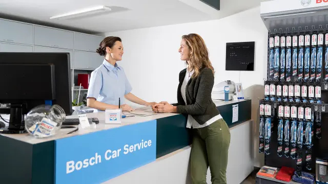 В безопасност на пътя с редовно обслужване на автомобила в Bosch Car Service