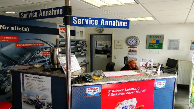 Service Annahm