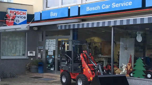 Bay GmbH Autohaus-Landmaschinen