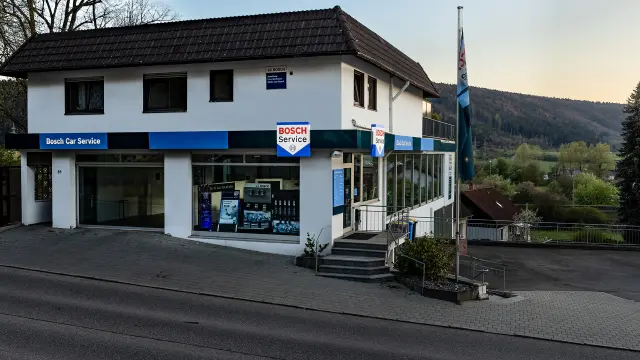 Werkstatt außen 3