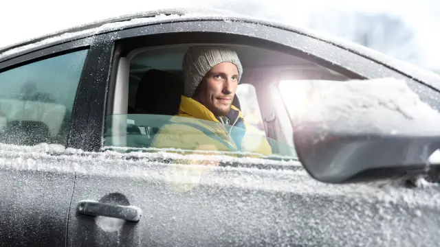 Οδηγίες για ασφαλή οδήγηση σε ολόκληρη τη διάρκεια του χειμώνα