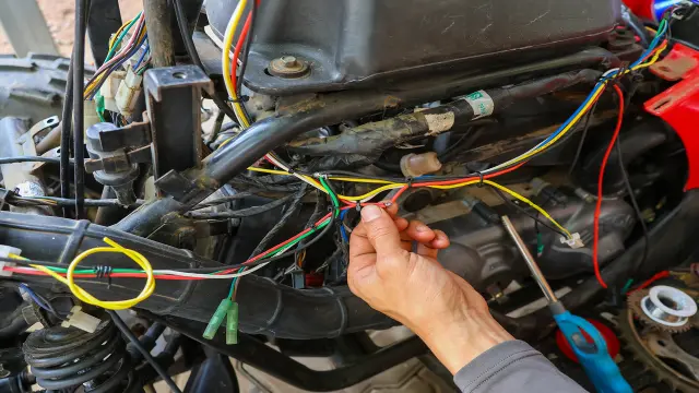 Menemen Oto Elektrikçi