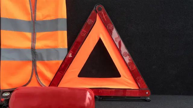 Araba Bagajında Olması Gerekenler