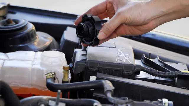Araç Motor Suyu Neden Eksilir