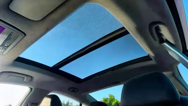 Sunroof Nedir