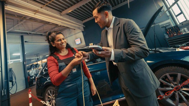 Electric car service